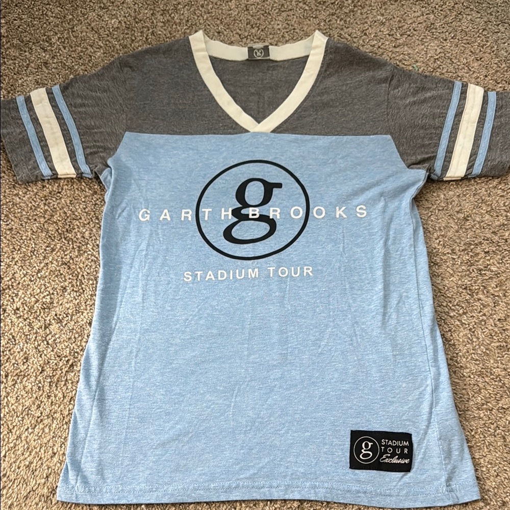 Garth Brooks Blue and Gray Stadium Tour Tee